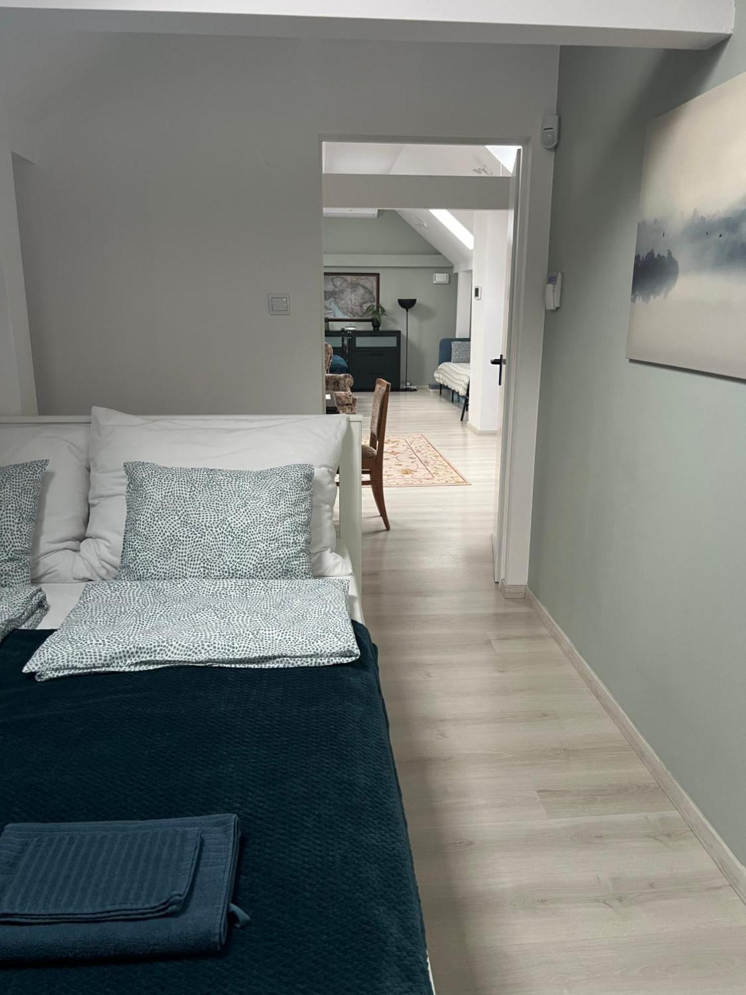 Buekkoes Apartman Apartment Szentendre Bagian luar foto